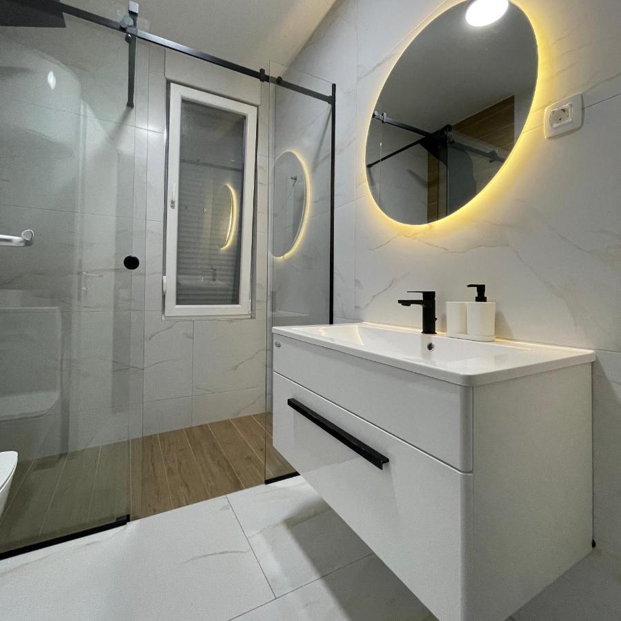 Villa Apartment 24 C Trogir Buitenkant foto